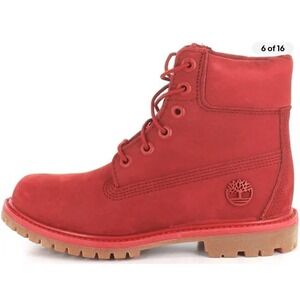 Women’s Timberland Limited Release  Waterbuck Leather Boot in Ruby Red Size 9